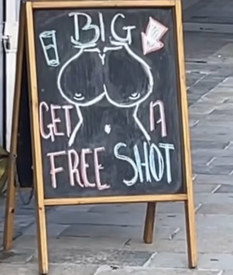 Sneghasimple's tweet photo. #freeshot https://t.co/xfbvLhFCAR