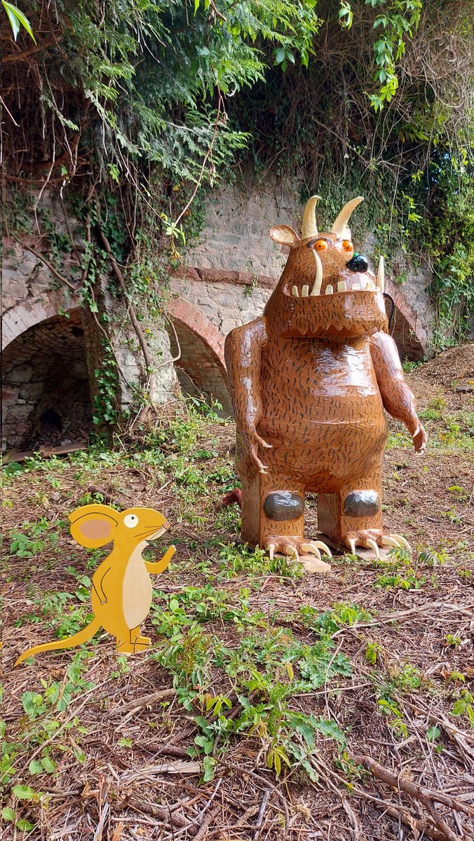 RobA_in_HSR's tweet photo. So glad to be cycling to work regularly again. For the unusual wildlife sightings as much as the exercise! #Gruffalo #CountessWear https://t.co/952YrZtk0k