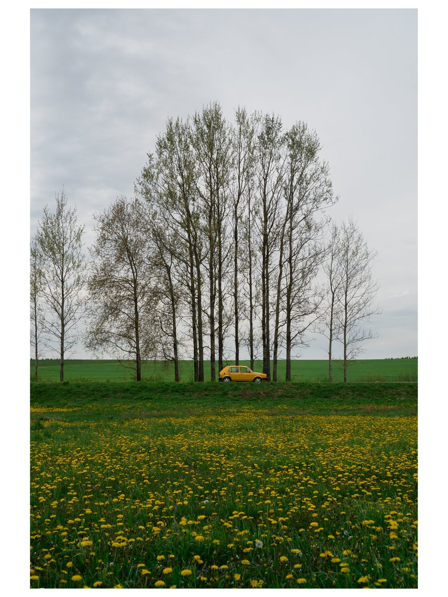 hleblat's tweet photo. Belarus 
#belarus #village #auto #photography #meadow #green https://t.co/CzmDNDXbR0