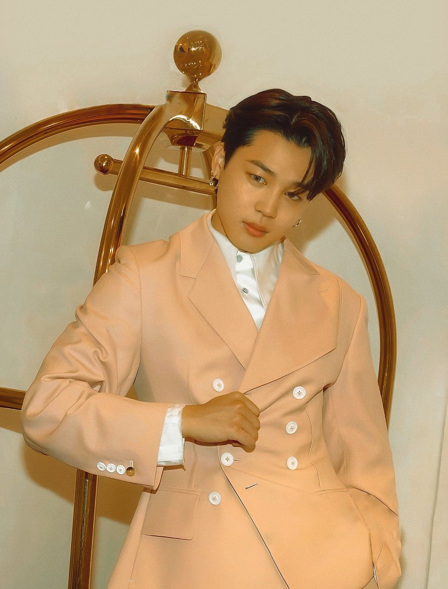 MAGNETICJIMlN's tweet image. heartthrob Park Jimin.