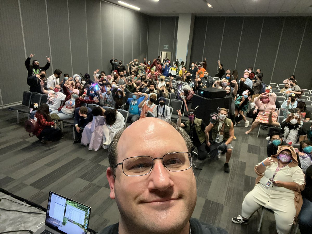 andrevsworld's tweet photo. Once again, and for the last time of this Fanime, My kind of people #fanime #fanimecon #fanime2022 #hentaimusicvideo #hentaimusicvideos #hmvs #fanimepanels @FanimeCon @FanimePanels https://t.co/u4njJGK9ED