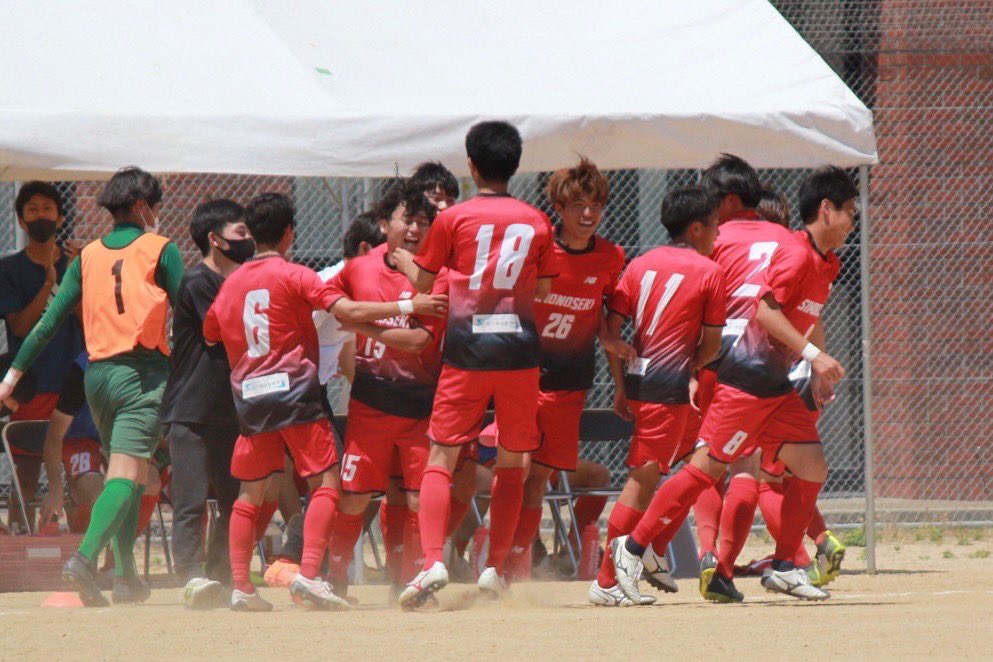 shidaisoccer's tweet photo. 中国大学サッカーリーグ2部
第4節
🆚鳥取大学
🏟下関市立大学
前半1-1
後半0-0
total1-1
⚽️武野(松原)

立ち上がりに先制するも、3分後に追いつかれる。その後は一進一退の攻防が続くが、ゴールは生まれずそのまま試合終了。この勝ち点1を次に繋げます！

https://t.co/Z0ihZU5sY0 https://t.co/qNrjSyYXEn