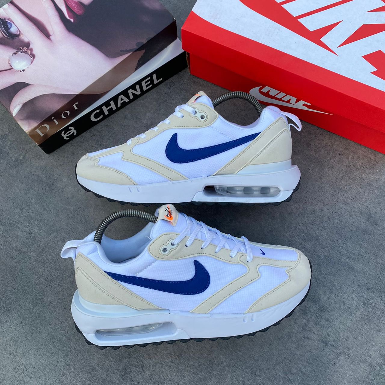 Nike shoes price 35000 deals