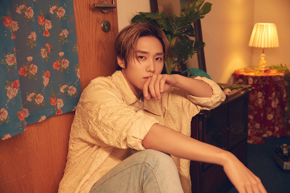 alto_joshua's tweet photo. I'm glad he's having a time of his life in LA, where his parents (Jeff & his mom) watched the LA Tour on his birthday! Happy 25th B-Day, Darling. Love you till the end, #sweetcob. 🍐🥳
OUR FIRST CALL JACOB DAY
#따스함으로_물든_제이콥의_스물여섯
#OUR_ANGEL_JACOB_DAY
@WE_THE_BOYZ https://t.co/IBVnhfl8Af