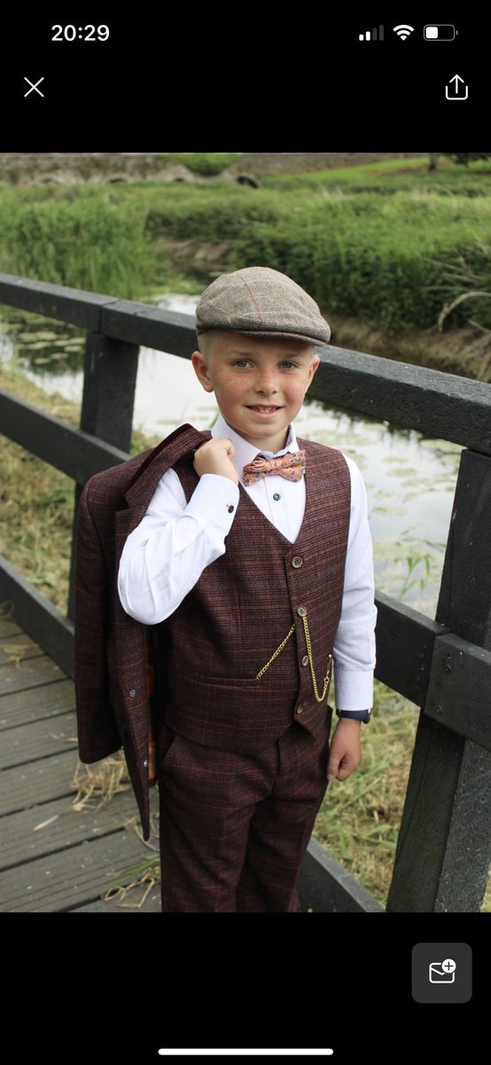 LinziCleary's tweet photo. A beautiful day for the most beautiful boy 🤍 #holycommunion #PeakyBlinders https://t.co/uGKC7ImDNx