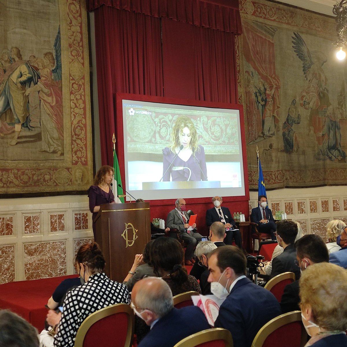 aism_nazionale's tweet photo. Ministra @erikastefani71: "L'impegno che prendiamo oggi dovrà essere quotidiano, un impegno per costruire una società in cui la persona con #disabilità si senta parte integrante della comunità"
#sclerosimultipla #sm #1000azionioltrelasm #connectingms https://t.co/PGRX9yBgET
