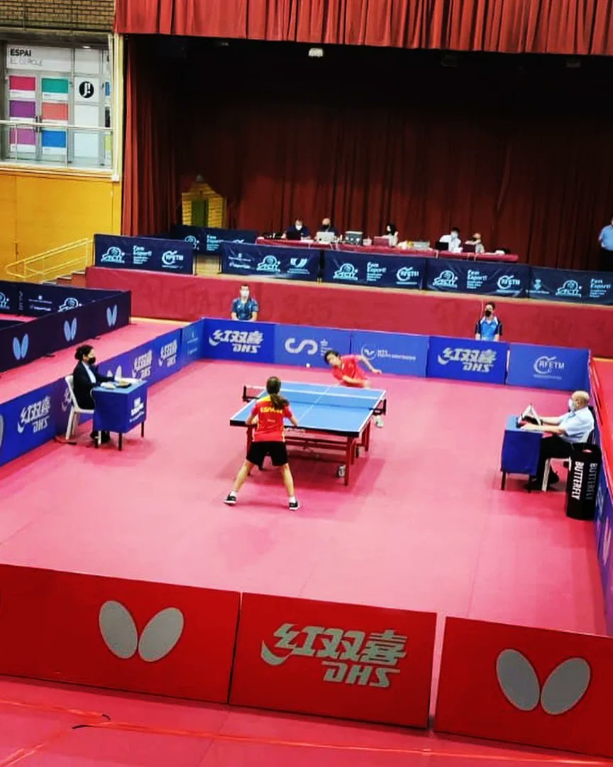 jordi_ballart's tweet photo. 🏓 El Roc Gibert i l'Anna Pagès han representat #Terrassa a l'Open Internacional d'Espanya, dins del circuit mundial de tennis taula! Els dos palistes del @ttamicsterrassa han fet un gran paper enfrontant-se a jugadors de les millors escoles del món. Bona feina i seguiu així! https://t.co/P9UsgEKavW