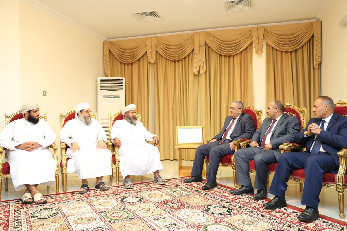 كلية العلوم الشرعية tweet media