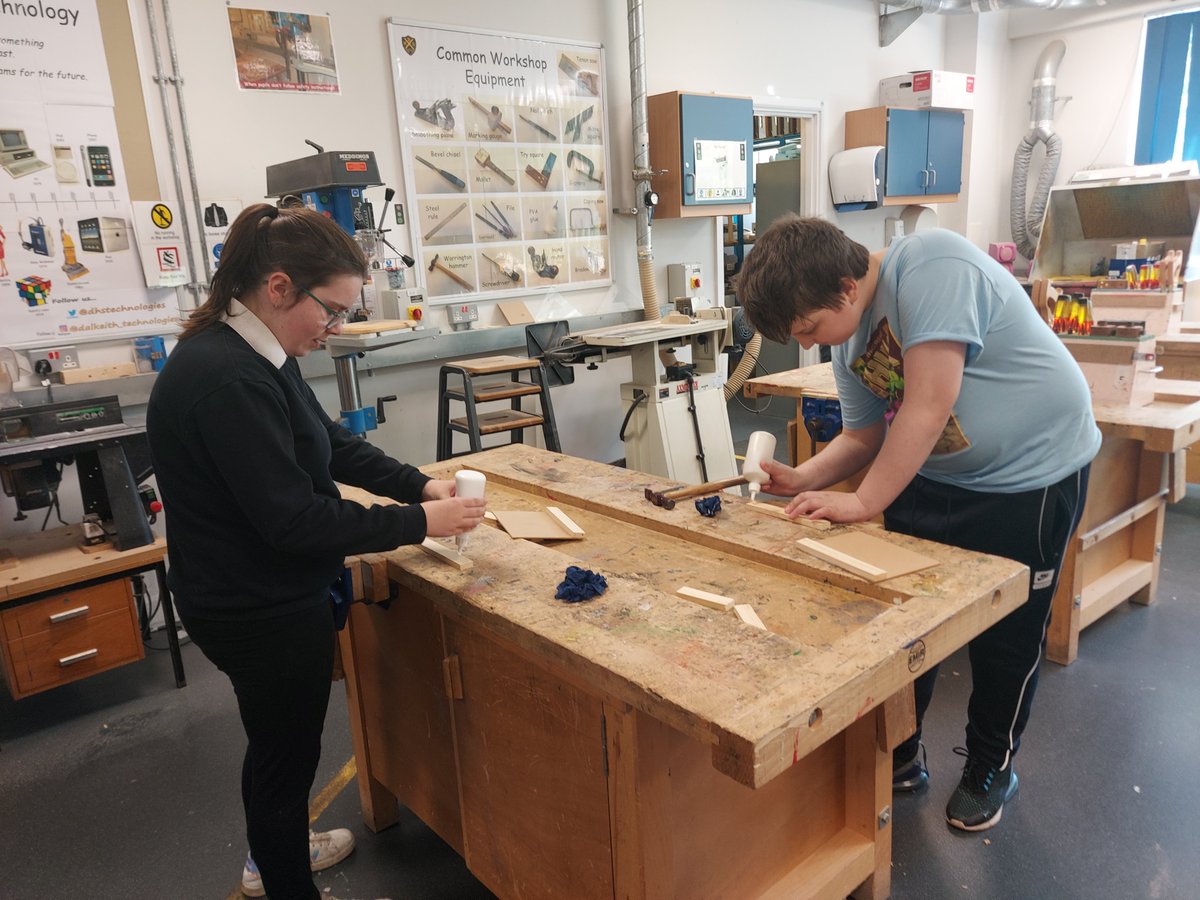 Work in progress! Our jigsaws are coming along great! This time we were using glue to hold the frame together and then use a hammer with nails to keep it all firmly together! 🐝🔨🪚#STEM #wildlifejigsaw #newskills