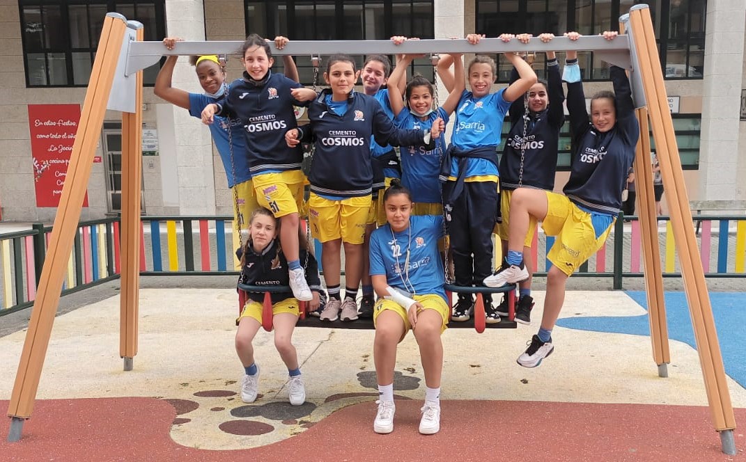 C. B. Sarria (@cbsarria) on Twitter photo E mentres tanto, as nosas minis de Cementos Cosmos CB Sarria acadaron a victoria nunha pista con solera, en Navia ante Academia <a href="/Celtabaloncesto/">CELTA BALONCESTO</a> por 58 a 72.
Co segundo posto no peto, pensando xa nos cruces da Estrada polo título galego 🏀🏀🏆🏆 E mentres tanto, as nosas minis de Cementos Cosmos CB Sarria acadaron a victoria nunha pista con solera, en Navia ante Academia <a href="/Celtabaloncesto/">CELTA BALONCESTO</a> por 58 a 72.
Co segundo posto no peto, pensando xa nos cruces da Estrada polo título galego 🏀🏀🏆🏆