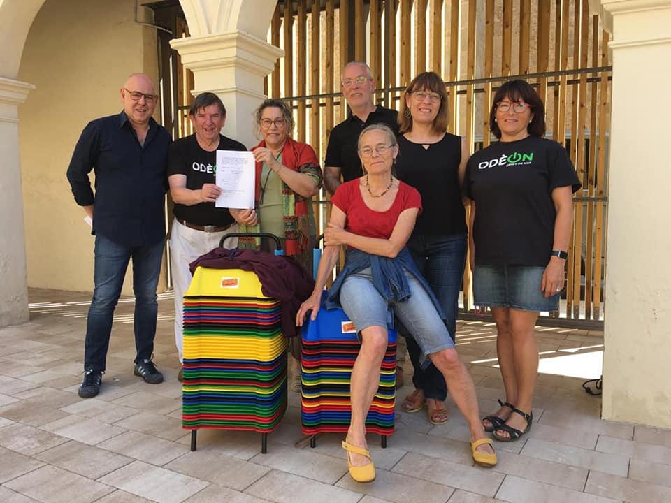 Aj. Canet de Mar (@ajcanetdemar) on Twitter photo 📷 Aquest diumenge, l'Associació Cultural Plataforma Odèon (ACPO) va fer l'entrega de les alces perquè les nenes i els nens puguin gaudir al màxim de les representacions que es fan a la Sala Centru del <a href="/TMCanet/">Teatre Municipal de Canet de Mar</a>
Moltes gràcies‼
📲 t.me/ajcanetdemar 📷 Aquest diumenge, l'Associació Cultural Plataforma Odèon (ACPO) va fer l'entrega de les alces perquè les nenes i els nens puguin gaudir al màxim de les representacions que es fan a la Sala Centru del <a href="/TMCanet/">Teatre Municipal de Canet de Mar</a>
Moltes gràcies‼
📲 t.me/ajcanetdemar