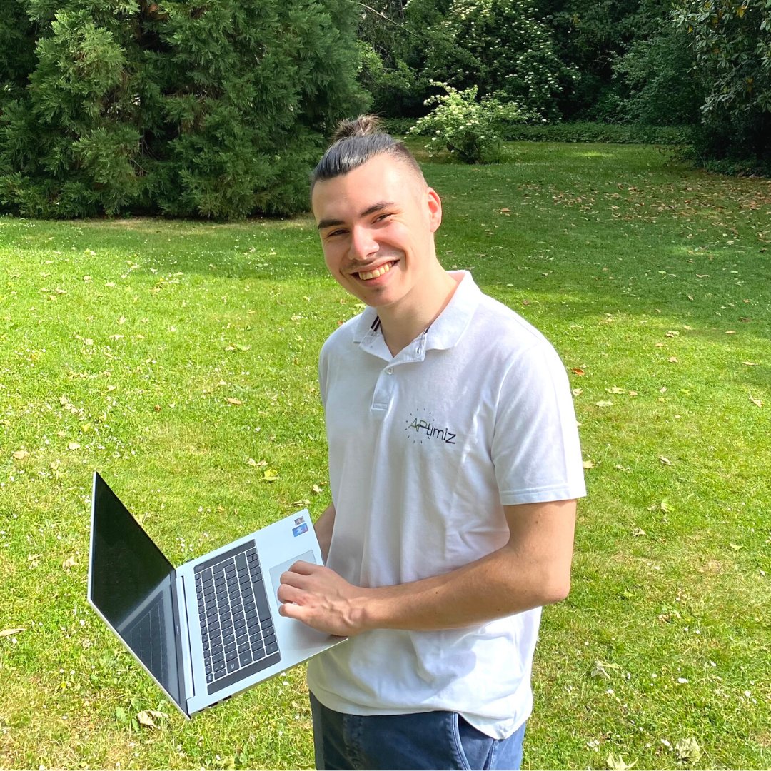 #Bienvenue ! Nous vous présentons notre nouvelle recrue : Amaury.

Développeur web &amp; mobile, étudiant à <a href="/groupeesaip/">ESAIP École d'Ingénieurs</a>, il rejoint Aptimiz en stage pour les 5 prochains mois !

Sa mission : optimiser les fonctionnalités actuelles et en développer de nouvelles 🤫

#Startups #AgTech