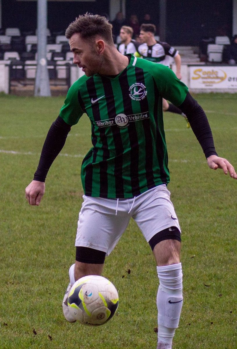 ANDOVER NEW STREET 💚🖤⚽️ tweet media