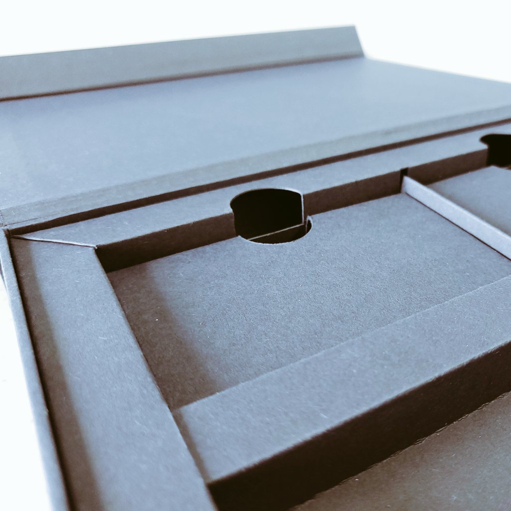 Pendragon Presentation Packaging tweet media