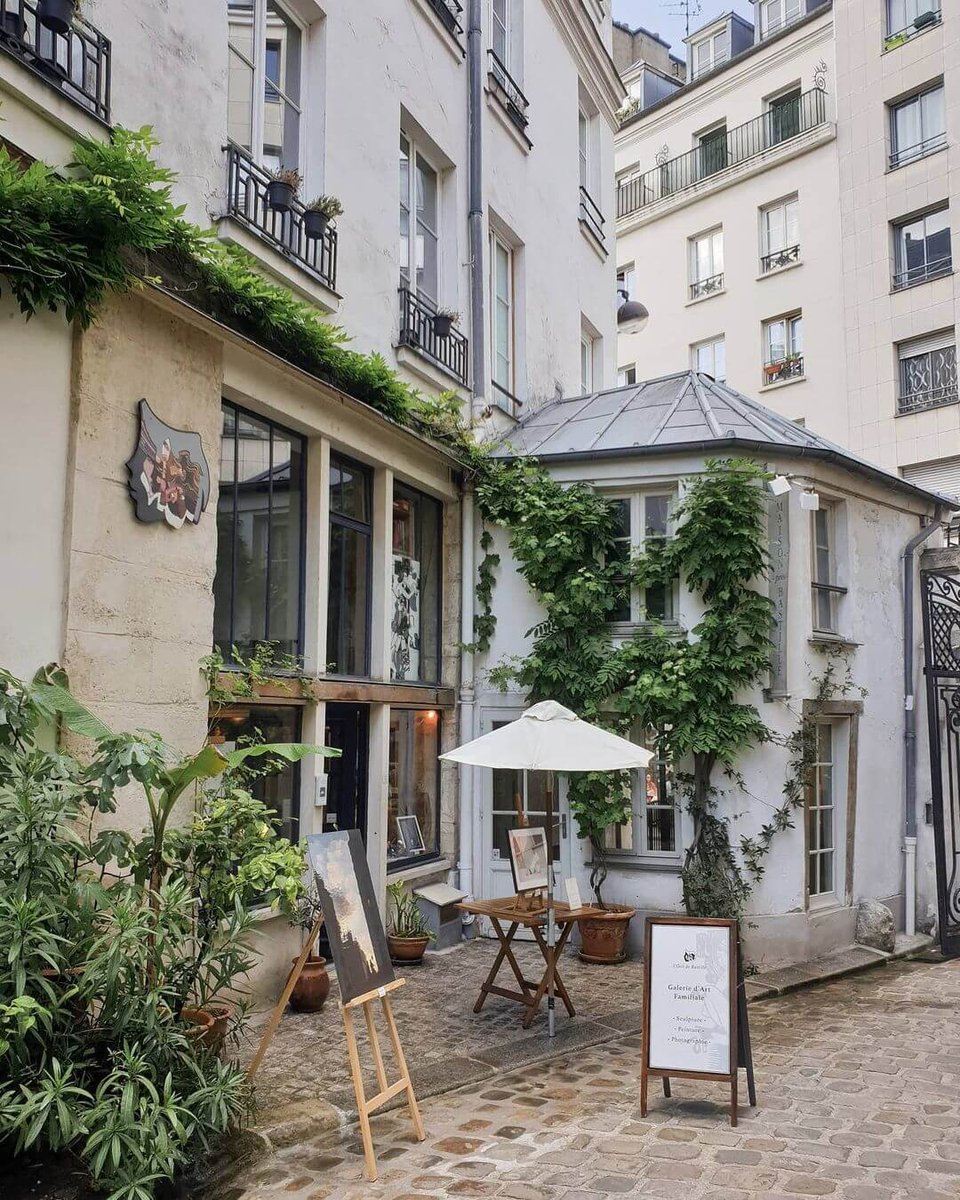 hipparisblog's tweet photo. Loving this sweet little corner.
Photo: @hifromalix
#parislove #hipparis #hiddenparis #pariscafe https://t.co/cTpMheRPmX