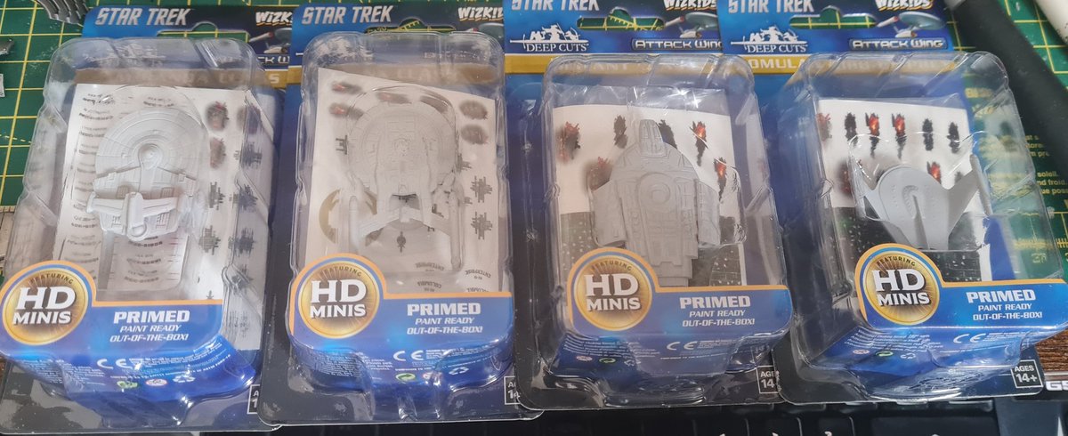 OMechanicum's tweet photo. New delivery of some of my favourite Star Trek ships. Can't wait to get round to painting these. #Warmongers #warmaidens #StarTrek #AttackWing #tabletopgaming #TTG #whizkids https://t.co/dujBsdlnjK