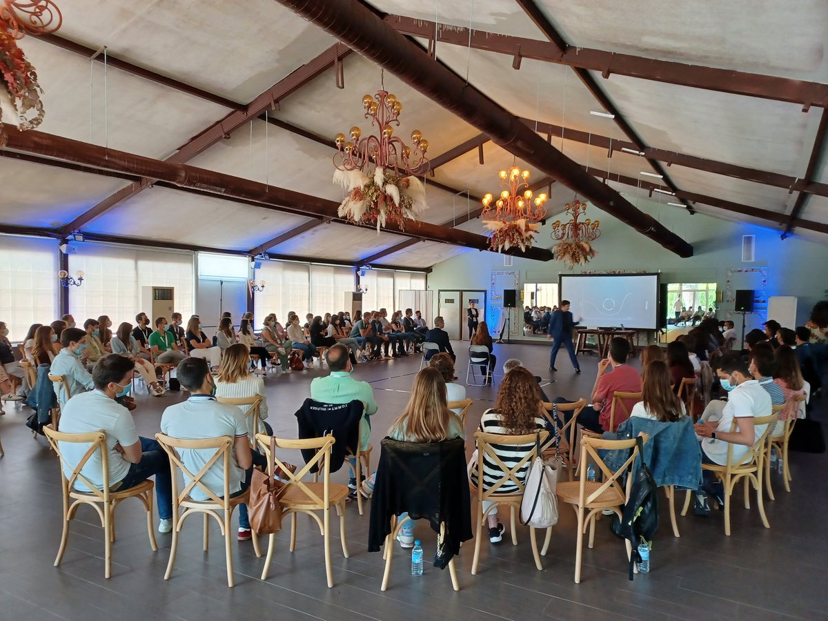 Continuamos el #AXATalent con #Beliquid y la Gestión del Cambio. Porque el cambio también es diversión! <a href="/AXASegurosEs/">AXA España</a> #ProudtobeAXA