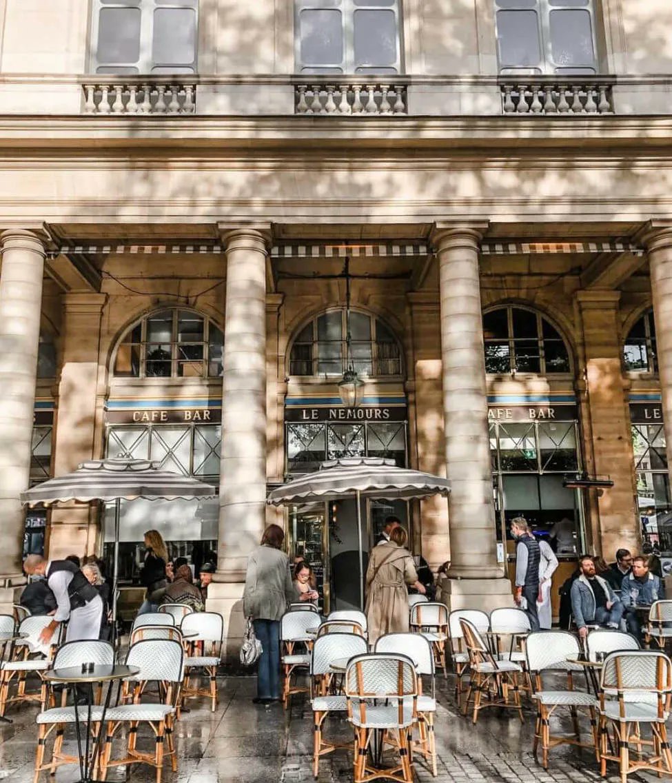 ParisArtDeVivre's tweet photo. A #Parisian institution 🍽️🍷 by the @ComedieFr 🎭: #LeNemours at #PalaisRoyal. Note the lovely outdoor seating area by the columns of #PlaceColette ❤️
Le Nemours
2 place Colette
75001 #Paris
https://t.co/7H9KkPHQrS
📸 : @hipparisblog https://t.co/fn9uPF8qPO