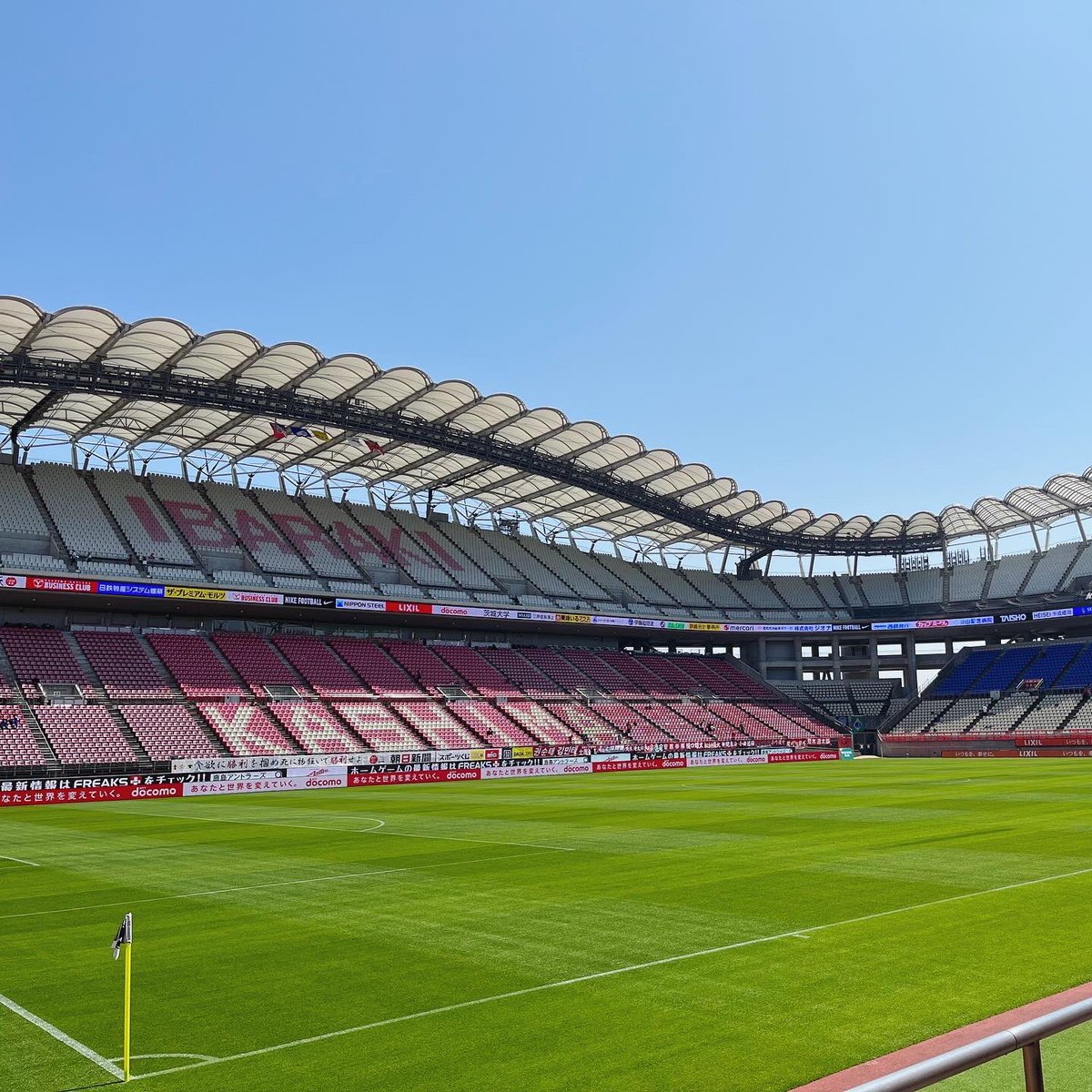 axcellcoltd's tweet photo. みなさんこんにちは😎アクセルです✨

アクティブ社員たちのGWは、
登山やサッカー観戦、水族館、ミラコスタへの宿泊など色んな所に行っていました😂✨

色んな趣味を持った社員が集まっているので、同じ趣味同士で出掛けたり
初めてのイベントに参加してみたりと
プライベートも充実できます💐 https://t.co/n9f3L5CdRw