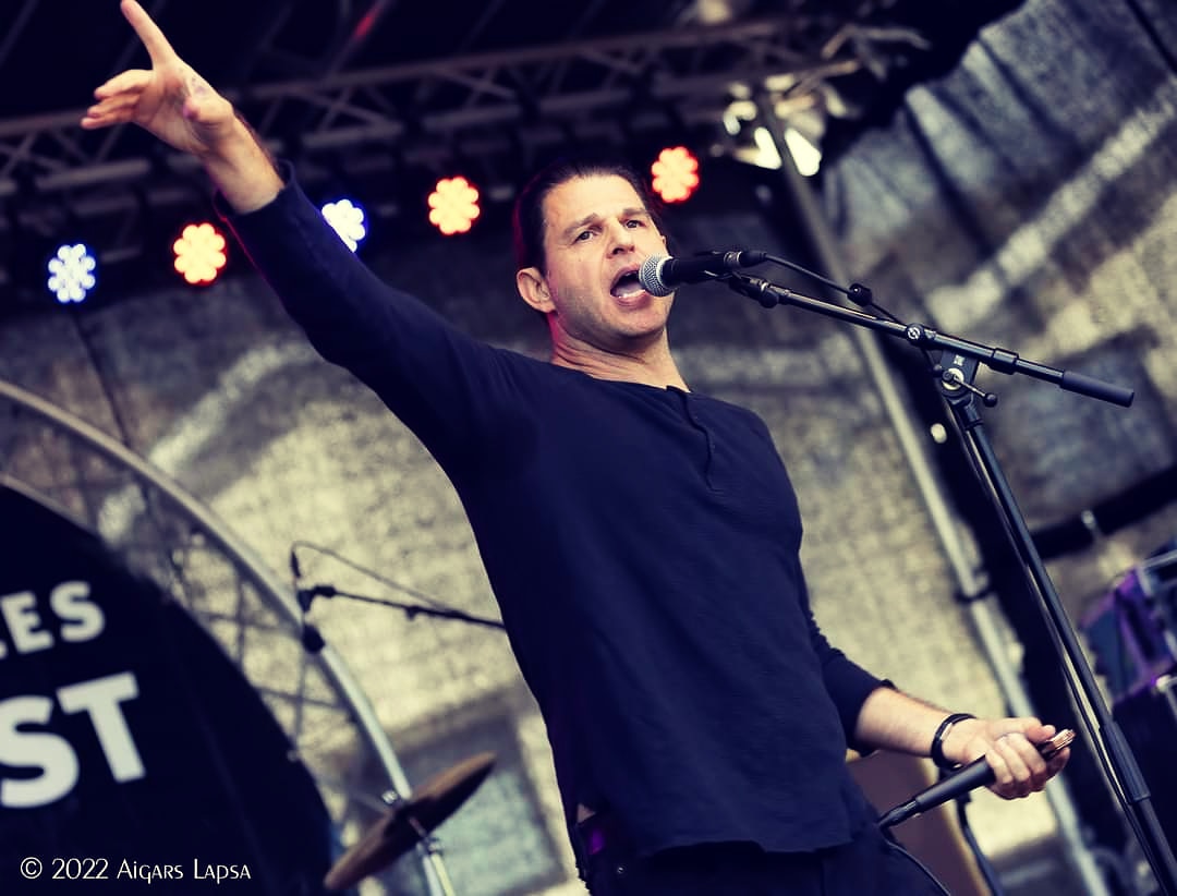 NaveGCollectors's tweet photo. Baltic Blues Festival Utin Germany 
Rock and roll 🔥🔥🔥🎙🎙 https://t.co/KWqx454jNw