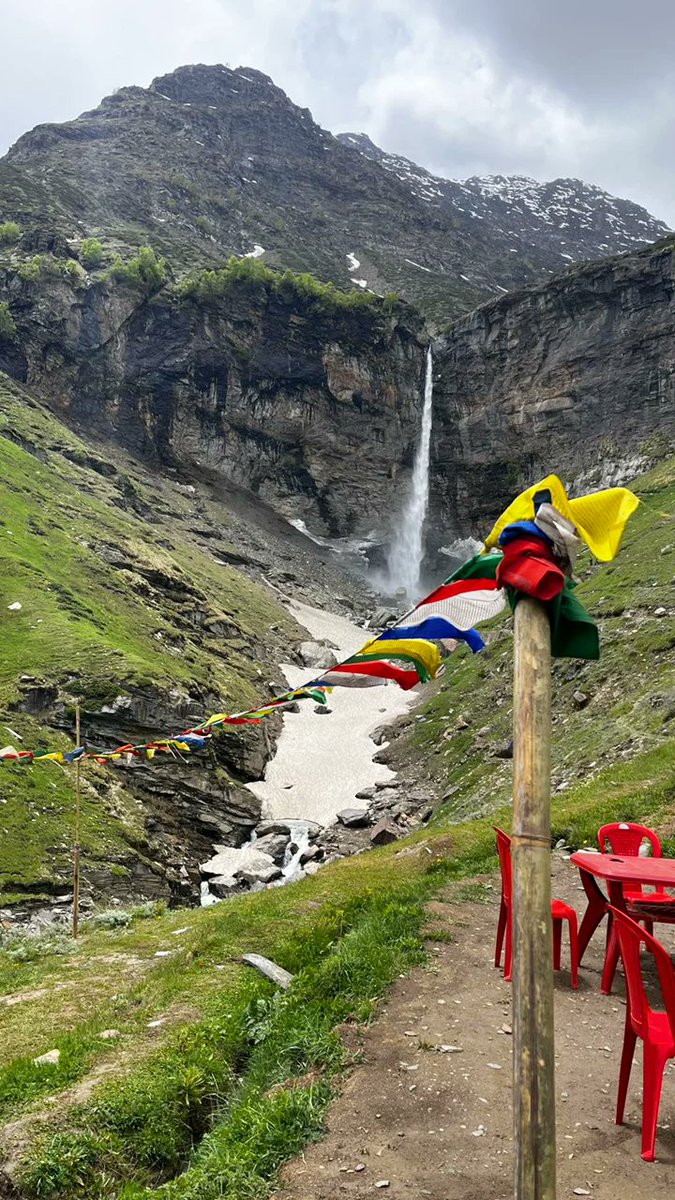 imsharmahp22's tweet photo. "People don’t take trips, trips take people."
 – John Steinbeck

#HimachalPradesh  #FullofAdventure #LandOfGod https://t.co/DRm24N3UIu