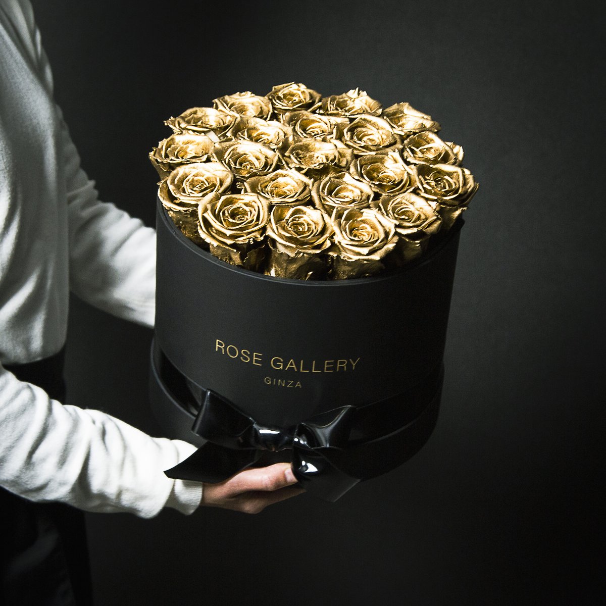 RosegalleryTR's tweet photo. 輝き続ける黄金のバラ

https://t.co/yaW3Mjznh4

#東京銀座
#ローズギャラリー
#ROSEGALLERY
#TimelessRose
#タイムレスローズ
#AMOROSA
#アモローサ
#創立祝い #ビジネスギフト #開店祝い
#ゴールデンローズ #金色のバラ #黄金のバラ https://t.co/0C6RRpyTGW