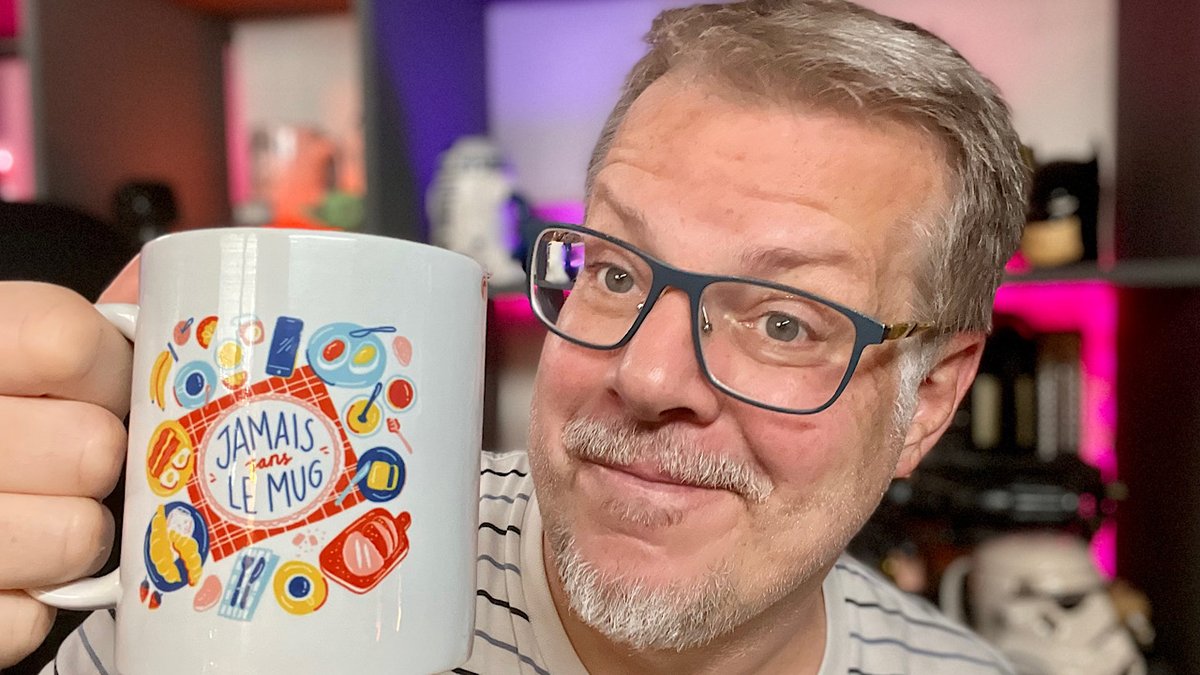 NowtechTeam's tweet photo. 🔴 LIVE à 8h - Apple commet l’irréparable ! #Apple #Huawei #Plurry etc. 🔸 LE MUG NOWTECH 👉 https://t.co/PBLwHE9Cyd https://t.co/MXKWSQpP1a