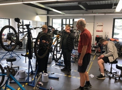 Our scheme to teach young people in Salford skills for life, get a qualification and revamp bikes, for themselves or others, is back on the road. We need easily repairable adult bikes. If you'd like to donate, please email jordi.matthews@salford.gov.uk to arrange collection.
