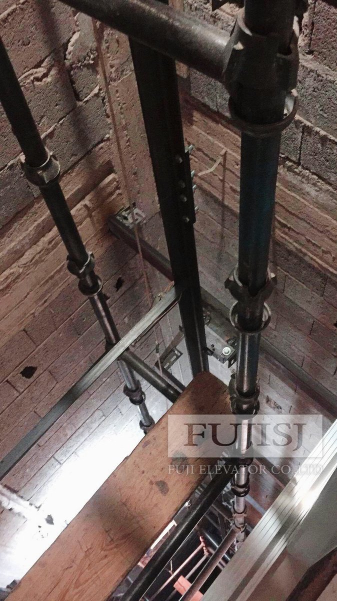 fuji_elevator's tweet photo. FUJISJ elevator customer installation live, FUJISJ elevator production of a variety of elevators, 6 years warranty, 5 years free replacement of wearing parts, inquiry WhatsApp: +8613572276834 https://t.co/5BLO2Hrj62