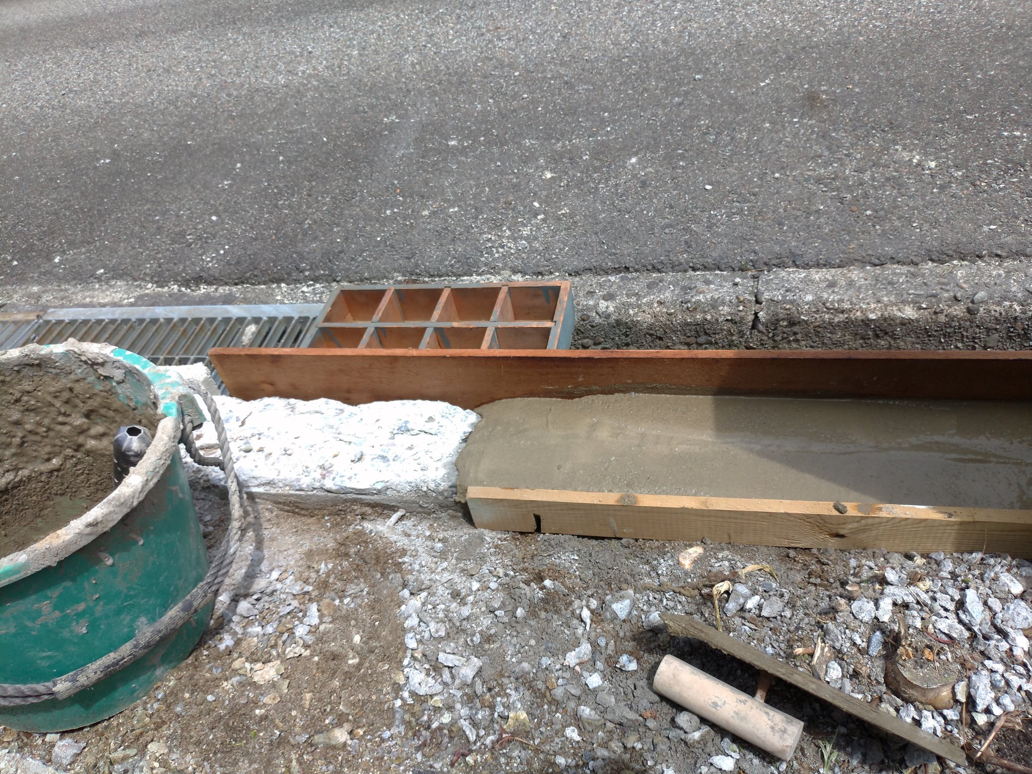 See Hacchi Low S Tweet Twitter