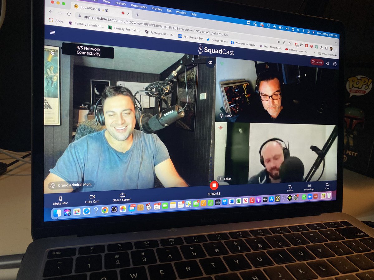 Three Men and a Baby Yoda Podcast tweet media