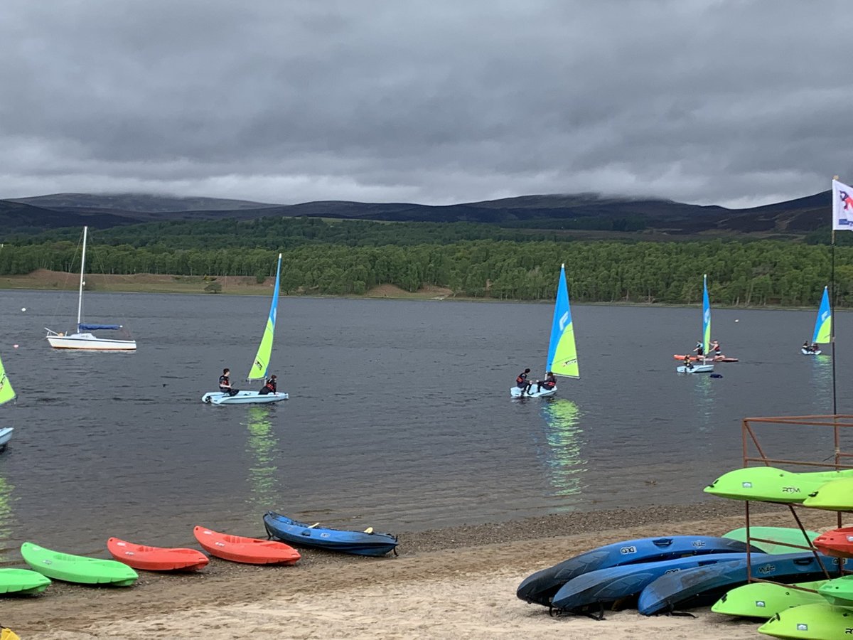 RoundSquareHse's tweet image. Great fun this weekend in the company of our year 9’s and 10’s on the Round Square House Exped to Loch Insch. The students enjoying their time on the water with windsurfing and sailing 🏄‍♂️🚣