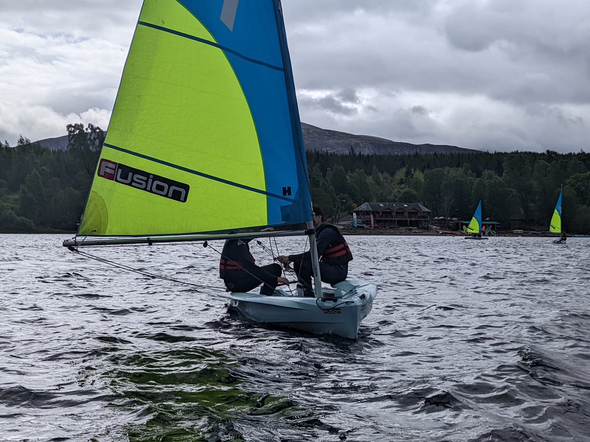 RoundSquareHse's tweet image. Great fun this weekend in the company of our year 9’s and 10’s on the Round Square House Exped to Loch Insch. The students enjoying their time on the water with windsurfing and sailing 🏄‍♂️🚣