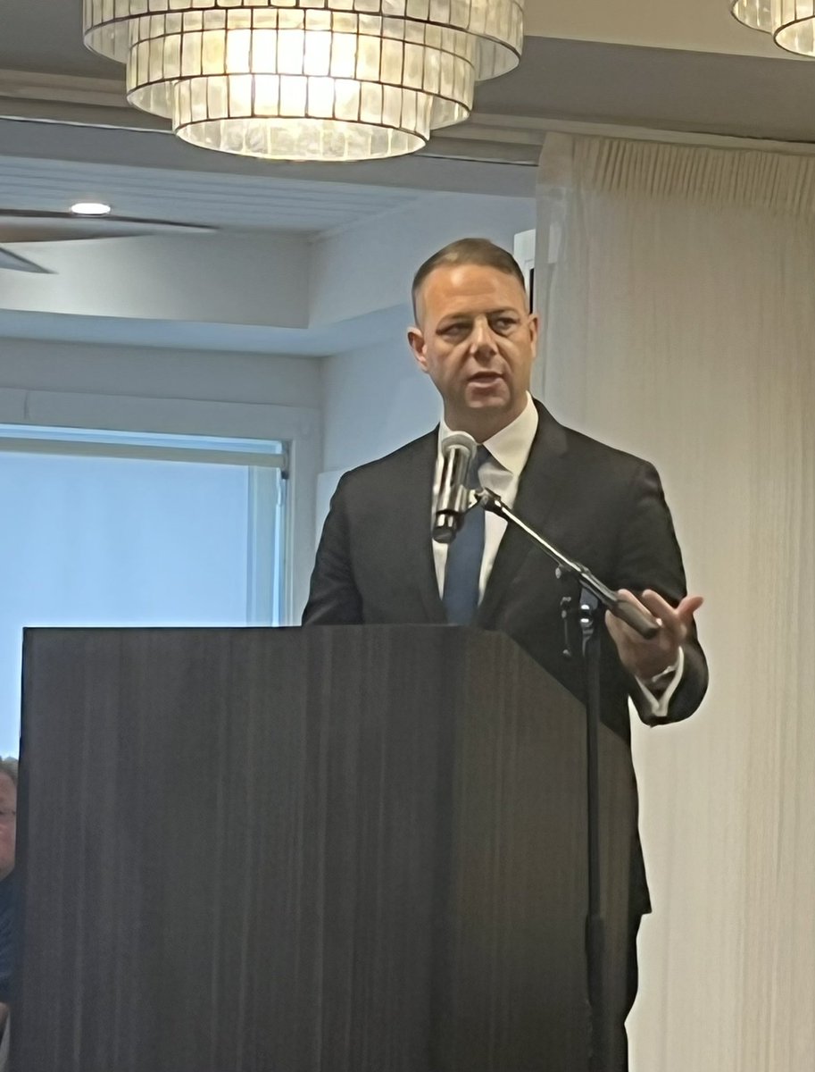 MassNAHRO's tweet photo. MassNAHRO Appreciation Award recipient @RepArciero kicks off the 2022 Annual Conference with an inspirational message: “Without the benefit of housing, people cannot live with the dignity they deserve.” #massnahro2022 #doinggoodwork https://t.co/EWBR26VLv9