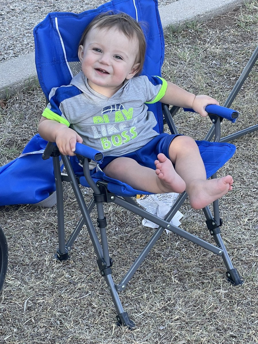 BaileyBLehr's tweet photo. Happy anniversary to us!! No better way to spend your anniversary then at the park / splash pad especially being almost 37 weeks pregnant🥰 I love my family💚💚🤍 https://t.co/o3fqP0PuXk