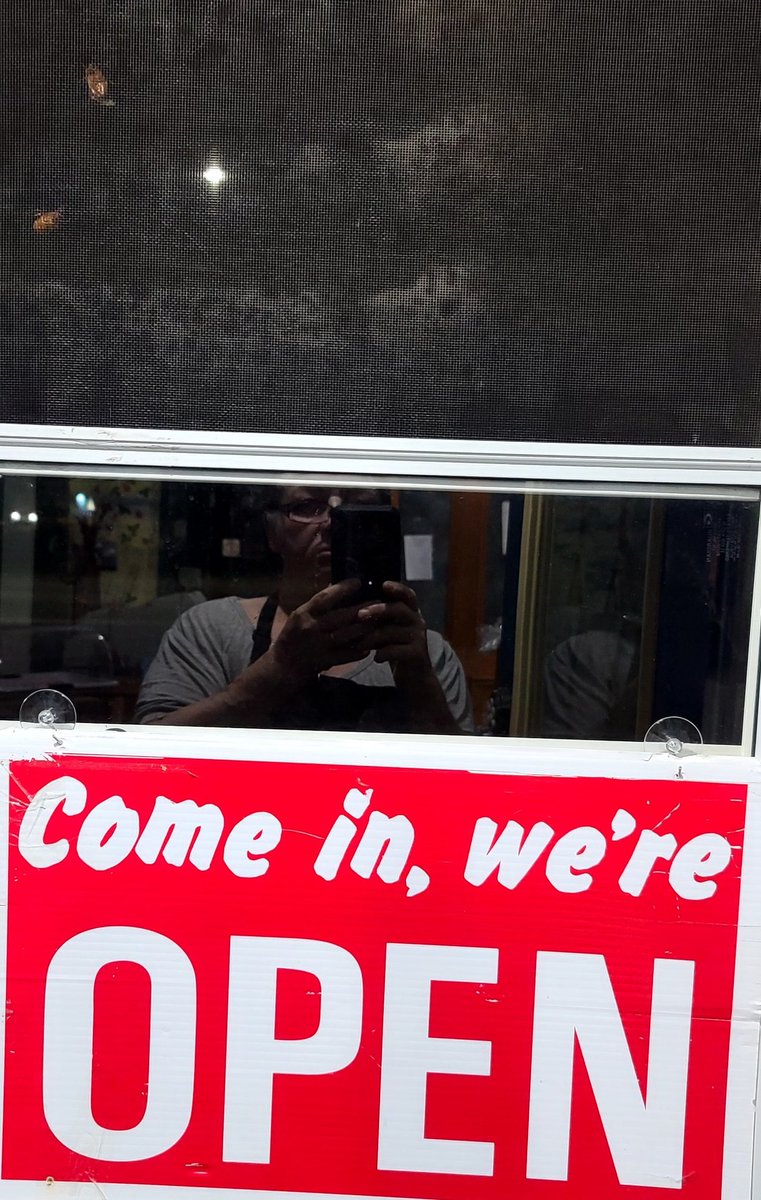 WinsloeMarket's tweet image. June bug attack, stupid flying dingbats, #junbug attack, #runforcover