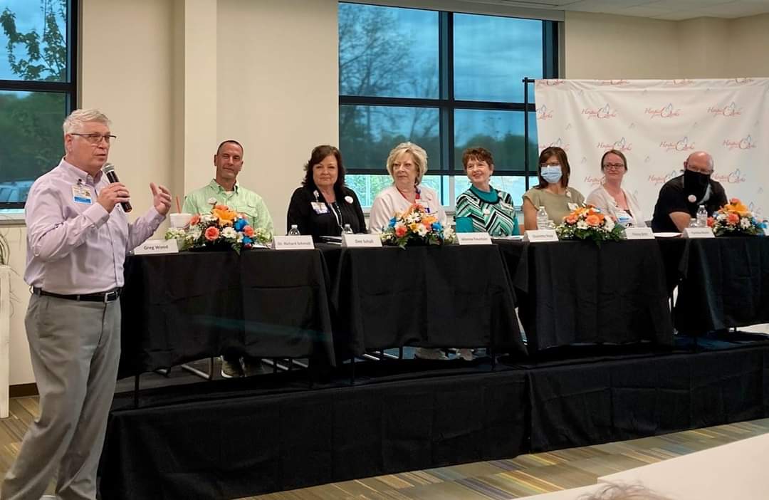 hospiceofozarks's tweet photo. After two sessions, 29 individuals participated and completed advanced directives. ๐ This makes our hearts so glad for them and their families. #advancedirectives #5wishes https://t.co/S5FFe5in8z