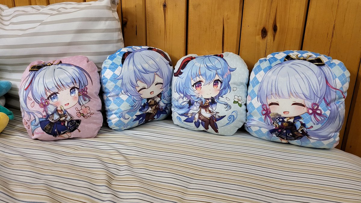 justinto1's tweet photo. @booniecake I went cushion crazy at Acen xD https://t.co/uP72NJXroA