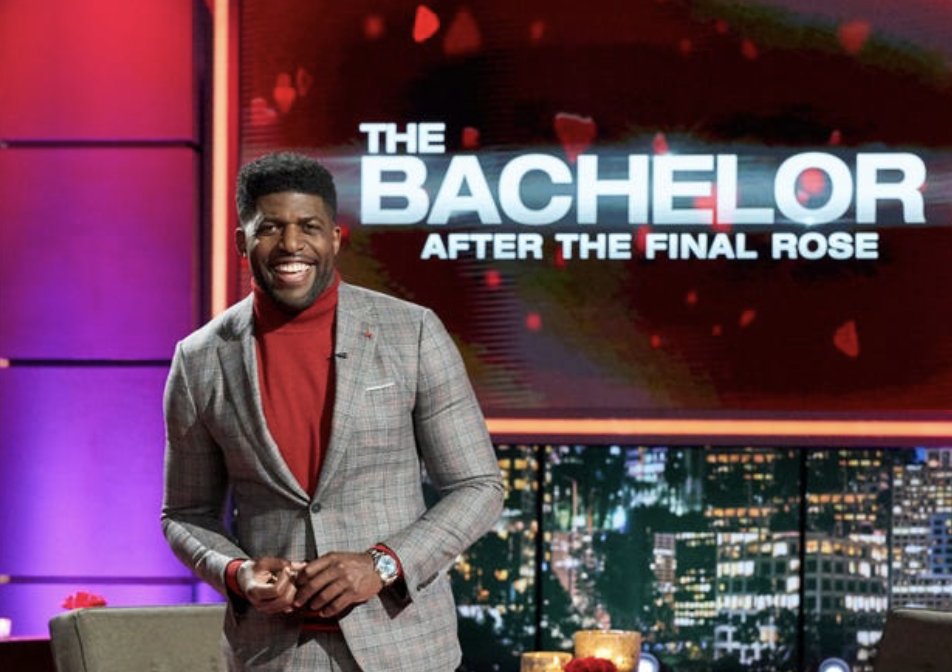 col3laz's tweet image. How an NFL Linebacker with no media experience became host of “The Bachelor”, a Fox Sports Analyst, creator of viral series “Uncomfortable Conversations with a Black Man”, a #1 NYT best selling author, AND gave the @UTAustin graduation commencement speech yesterday. 🧵