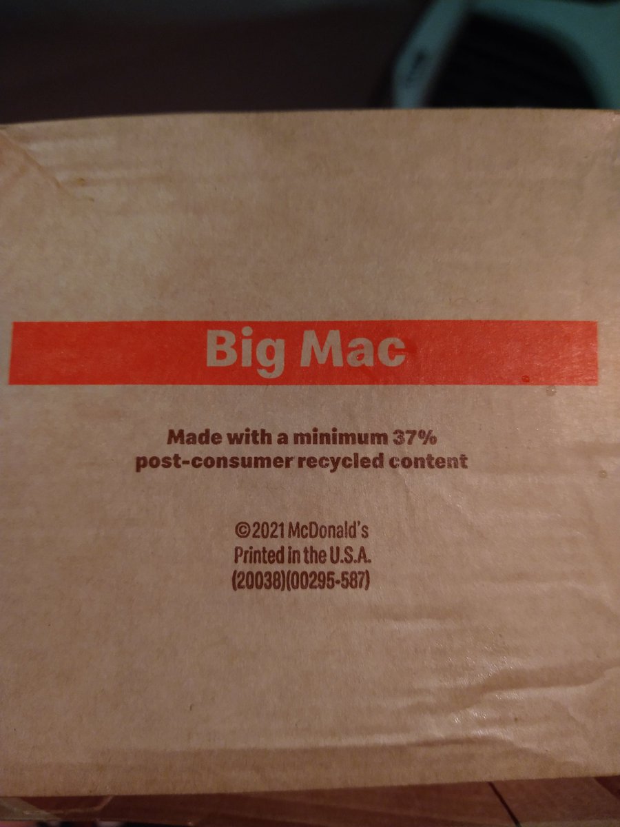 AmandaNMarsh's tweet photo. Would that be the box or Big Mac? 🤔 https://t.co/6hR6BosJNS