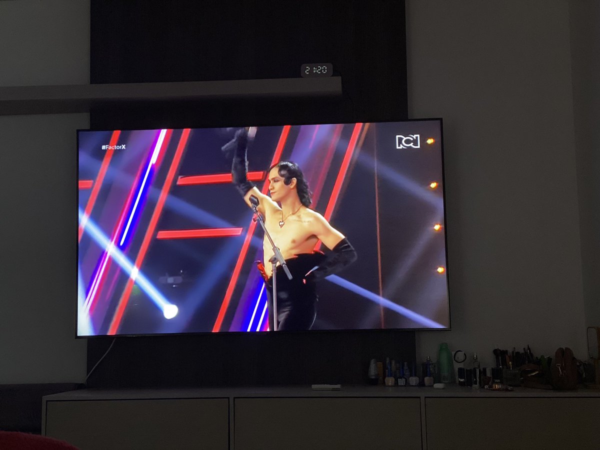 AfroDesarrollo's tweet photo. #factorx wow! Wow! Colombia definitely got talent. #dolores sang the song better than the original, the delivery was amazing, it was exciting and entertaining all the way. That voice, that voice, that voice, as Carol @CGaitanOficial said it’s very distinct! Well done Colombia. https://t.co/U5upfULoq9