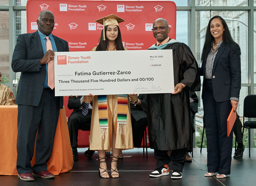 SimonYouthAcad's tweet photo. Special shout out to Fatima Gutierrez-Zarco for being awarded a $3500 @simon_youth scholarship. Well deserved!

#syfmeansgraduation https://t.co/mudb4sZMwz
