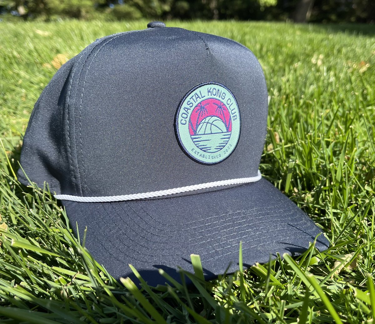 coastalkongclub's tweet image. 🌴 @coastalkongclub GIVEAWAY🌴

Due to the unbelievable support &amp;amp; demand, we are going to keep the merch shop open for an extra day!

With the final day, we wanted to run a fun giveaway to say thank you 🙏

To enter - LIKE, RETWEET &amp;amp; TAG 2 BALLERS ⛹️ 

Prize - CKC hat below 👇