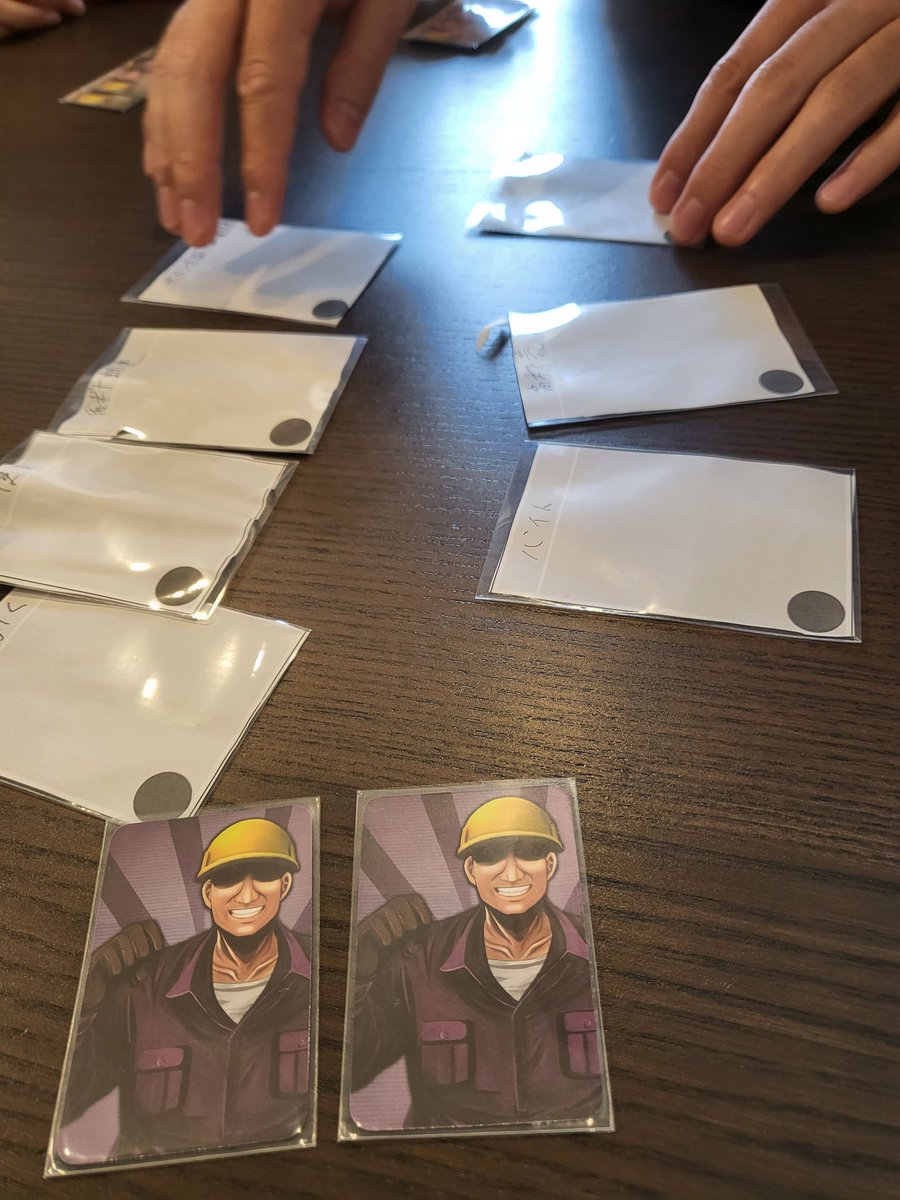 H_K_Biscotti's tweet photo. 昨日から２作目の検討が始まりました！
これは候補の一つの試遊中です😄 https://t.co/Vh6SKZmWAx