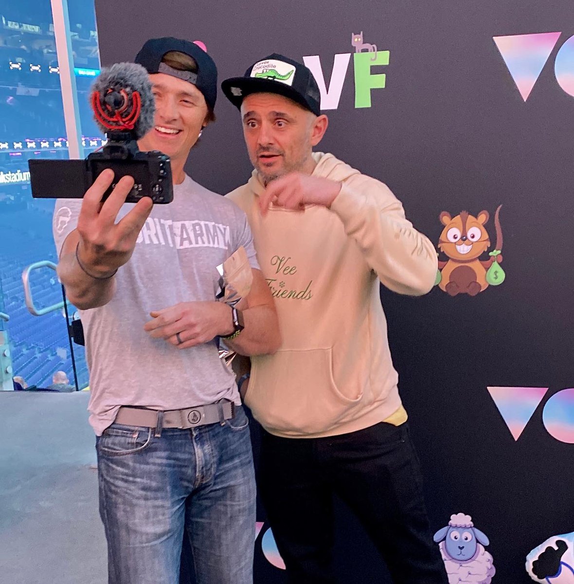 micahmurphree's tweet photo. When @garyvee tells everyone to go hard at @CandyDigital baseball at #VeeCon..and you get a perfect score on both hitting &amp; pitching! As the double champ, will you give me a shout out/plug for my YouTube Channel and let’s get me to 1 million Subs!!:  https://t.co/j4zdRjhWox https://t.co/IktjJUKuRx