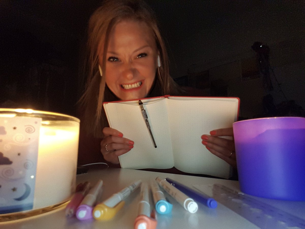 HeyItsMeMissJT's tweet photo. "When the bones are good, the rest don't matter. The paint could peel, the glass could shatter. Let it break, 'cause I remain the same." #MentalHealthMatters #BuildAGoodFoundation #HealthyHabits #WriteItOut #BulletJournaling #BlankPage #WriteYourStory #GetToKnowYourself 💜🧠🗣💬 https://t.co/0J38jNTji1