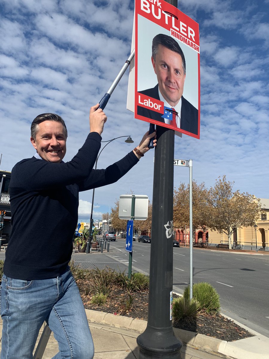 Mark_Butler_MP's tweet photo. Thank you, Hindmarsh. I’ll continue fighting for the west. Excited for a better future for Australia under an @AlboMP Labor Government. https://t.co/rMCx8Pe5mz