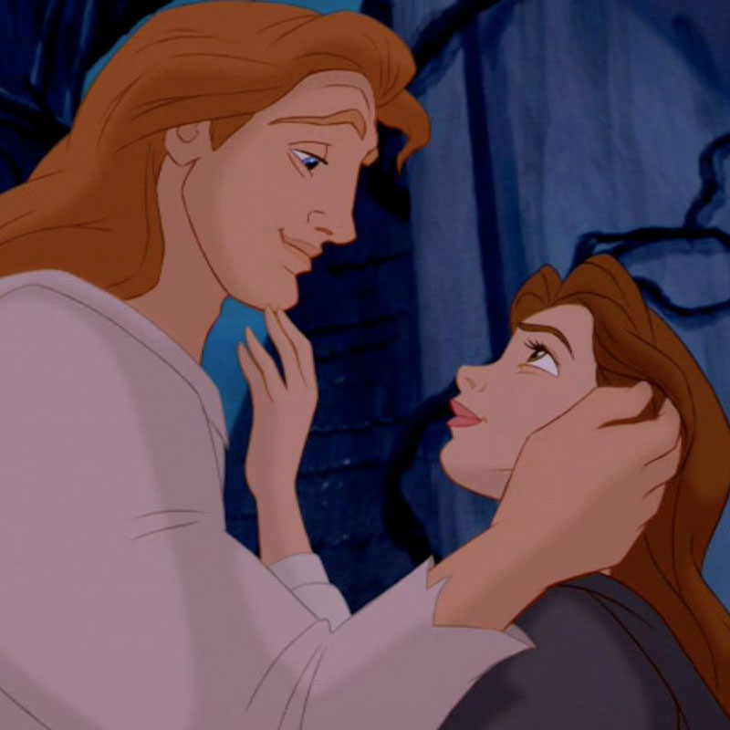 disneyjp's tweet photo. 5月23日は #キスの日😘💕

あなたが印象に残っている、キスのシーンは？💋
リプライで教えてください✍️ ⁾⁾

🌹 #美女と野獣
🧞‍♂️ #アラジン
💚 #ピーターパン
🦌 #バンビ https://t.co/iq7mlNIFSP
