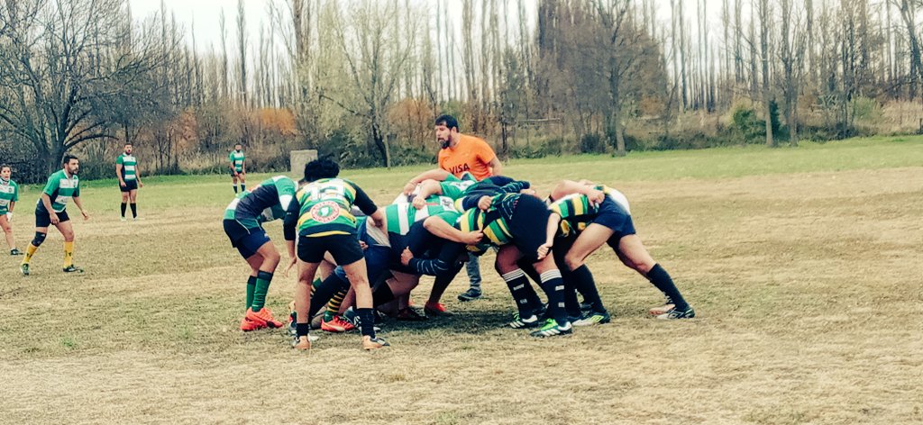 Emacariman's tweet image. Domingo,partido visitante ,se gano tranca y metimos 3 juveniles en 1ra.
El laburo garpa siempre 💪🏼. #rugby #vmrc