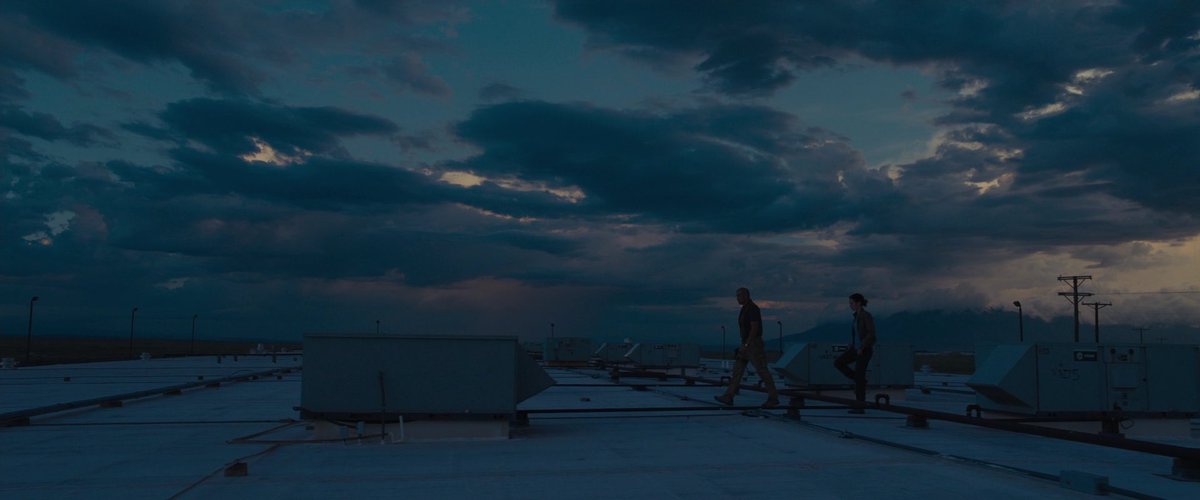 framesbygahee's tweet photo. sicario, 2015 ㅡ denis villenueve https://t.co/NjM8TC5Pmu